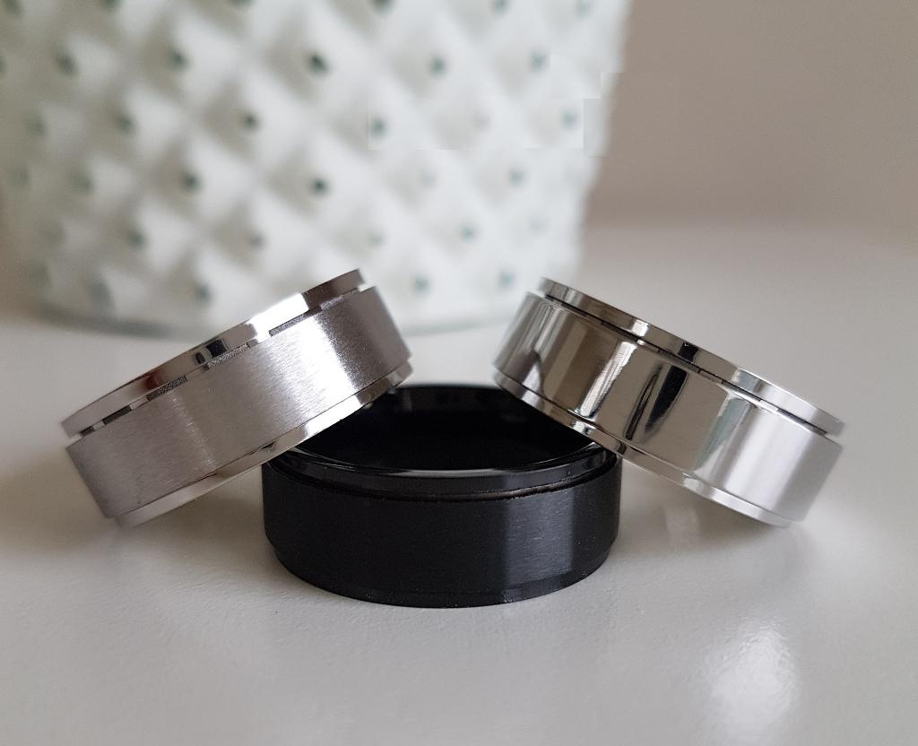 Spinner Ring Anti stress Fidget Ring RVS Zwart of Zilver, 18 tot 19, Nieuw, Dame of Heer, Zilver