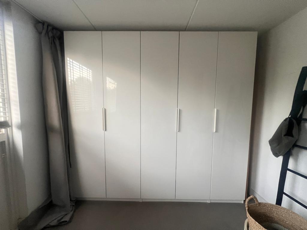 Pax kledingkast compleet lades, hang, verlichting, Overige materialen, 200 cm of meer, Ophalen of Verzenden, Zo goed als nieuw