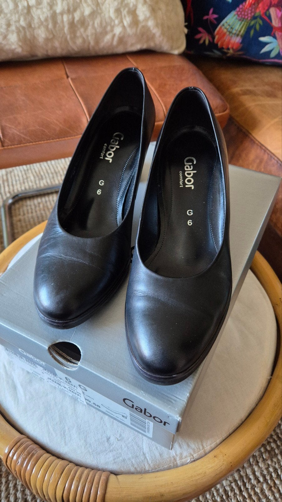 Gabor zgan zwart leren hakschoenen mt 39 G, Kleding | Dames, Schoenen, Zwart, Gabor, Ophalen of Verzenden, Zo goed als nieuw