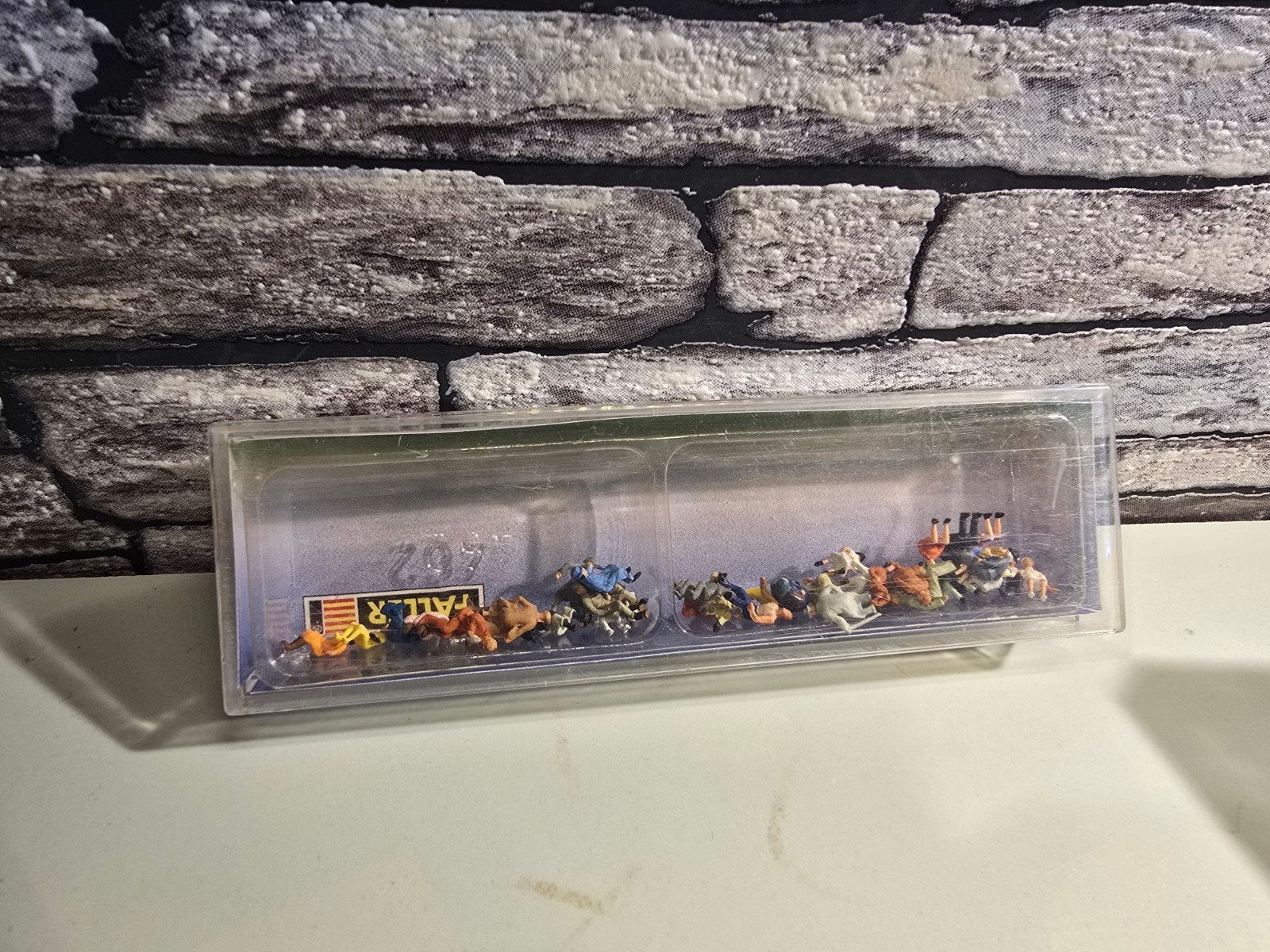 Faller 36 zittende personen figuurtjes N spoor trein 1:160, Overige merken, Gelijkstroom of Wisselstroom, Overige typen, Nieuw