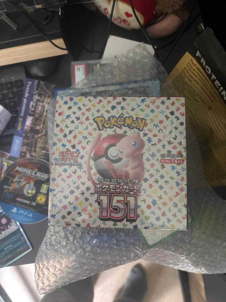 Pokémon 151 Japanse Booster Box - Nieuw en Geseald, Ophalen of Verzenden, Nieuw, Boosterbox
