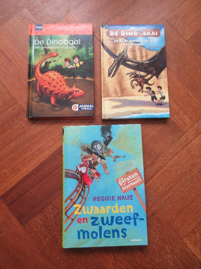 3 x boeken Avi M5 / E5, Boeken, Ophalen of Verzenden, Gelezen, Fictie algemeen