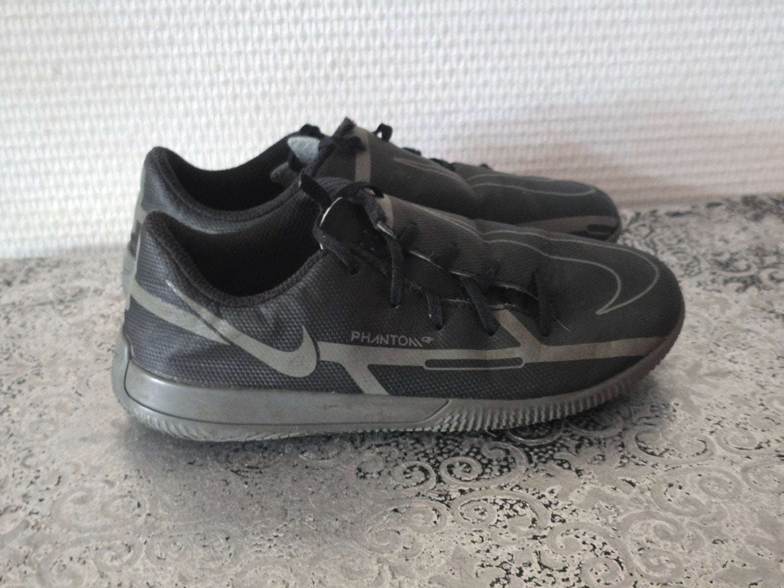 Nike Phantom GT2 Club IC kinder zaalvoetbalschoenen maat 30, Gebruikt, Ophalen of Verzenden, Nike, Jongen of Meisje