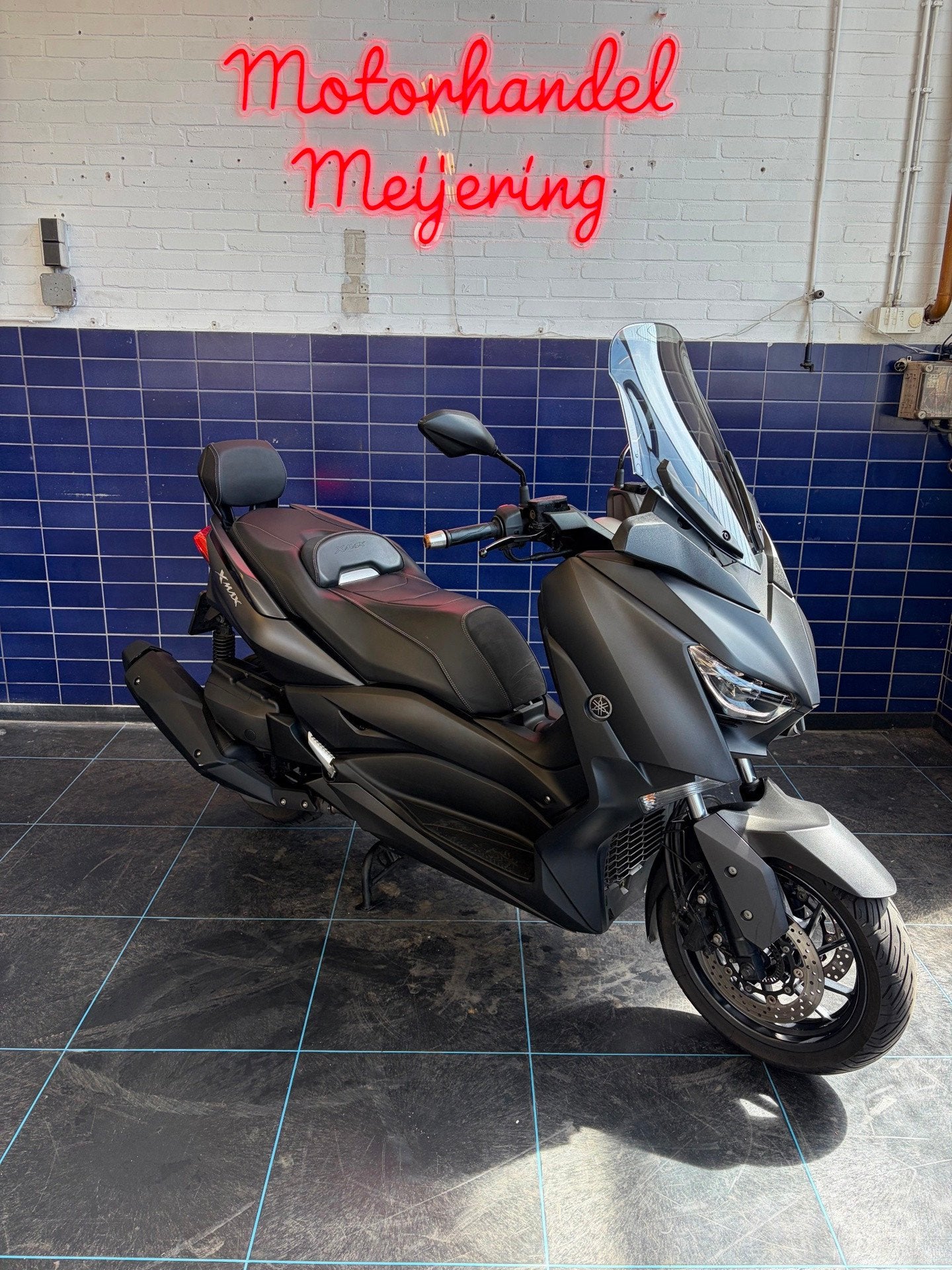 Yamaha Scooter 400 X-Max ABS *INCL GROTE BEURT!, Motoren, Motoren | Yamaha, 395 cc, Bedrijf, 12 t/m 35 kW, LED Verlichting