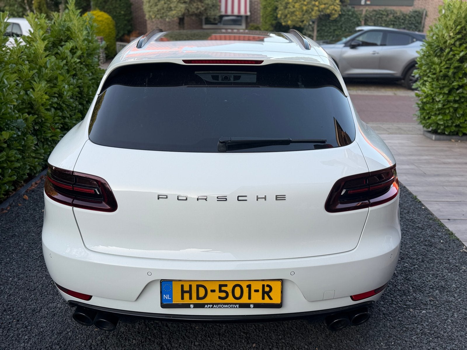 Porsche Macan 3.0 V6 S Chrono 250KW 2015 Wit, Automaat, Euro 6, Bruin, Vierwielaandrijving