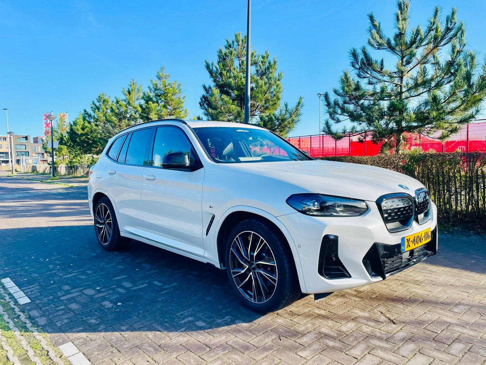 BMW iX3 M Spot High Executive NL auto, trekhaak, garantie, Auto's, BMW, Automaat, 34 min, Achterwielaandrijving, 110 €/maand