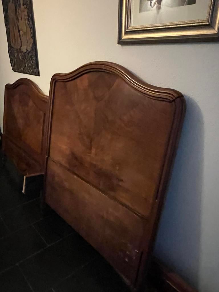 Antieke bed ombouw mahoniehout, Ophalen