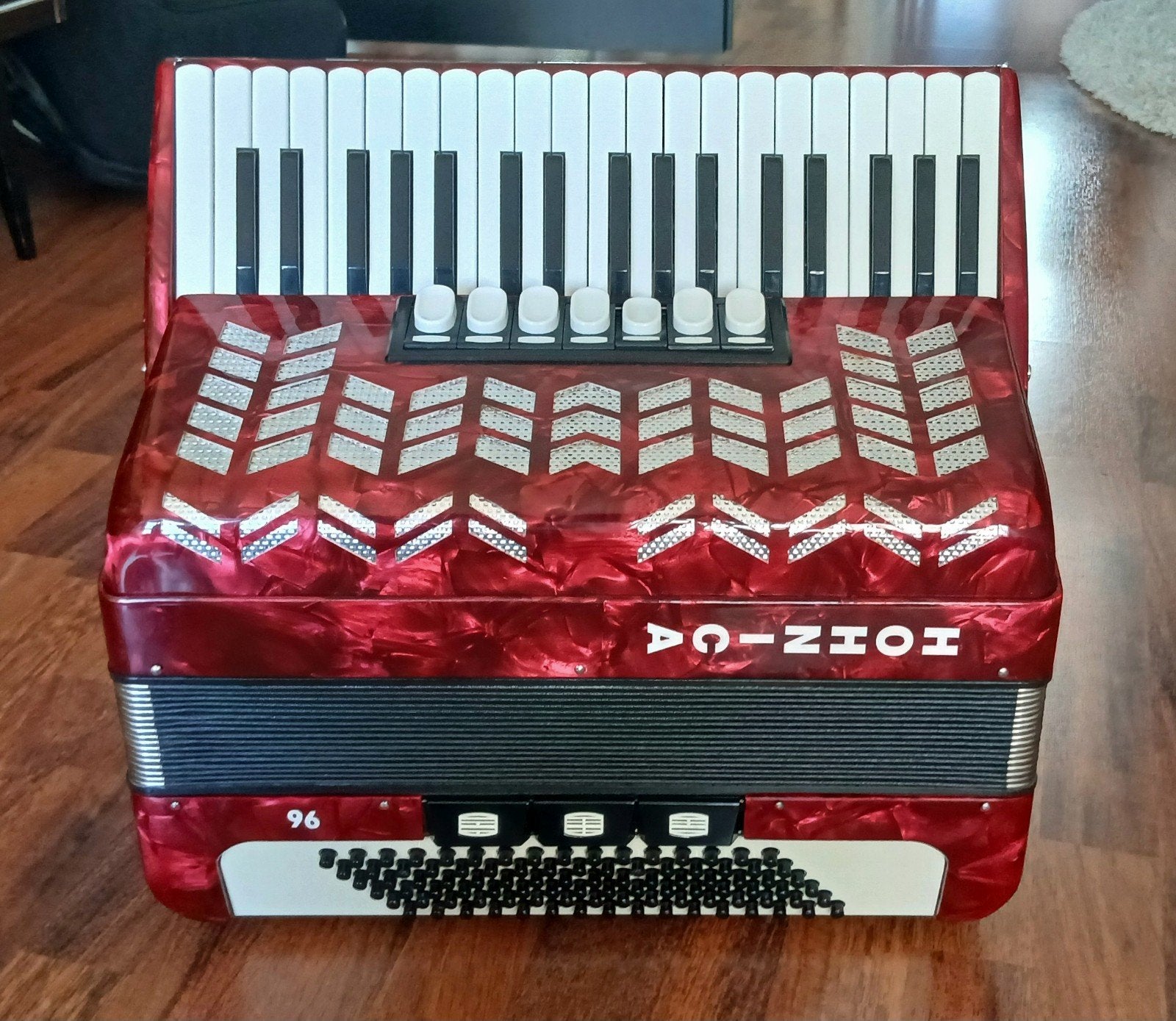 HOHNER Honnica 96-bas Toetsaccordeon met tas, Muziek en Instrumenten, Ophalen, Toetsaccordeon, Zo goed als nieuw, 96-bas