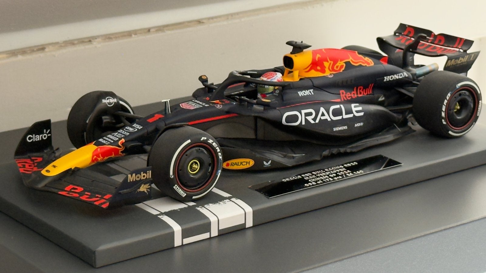 Red Bull Racing RB20 Max Verstappen F1 Model 2024, Ophalen of Verzenden, Zo goed als nieuw, Overige typen