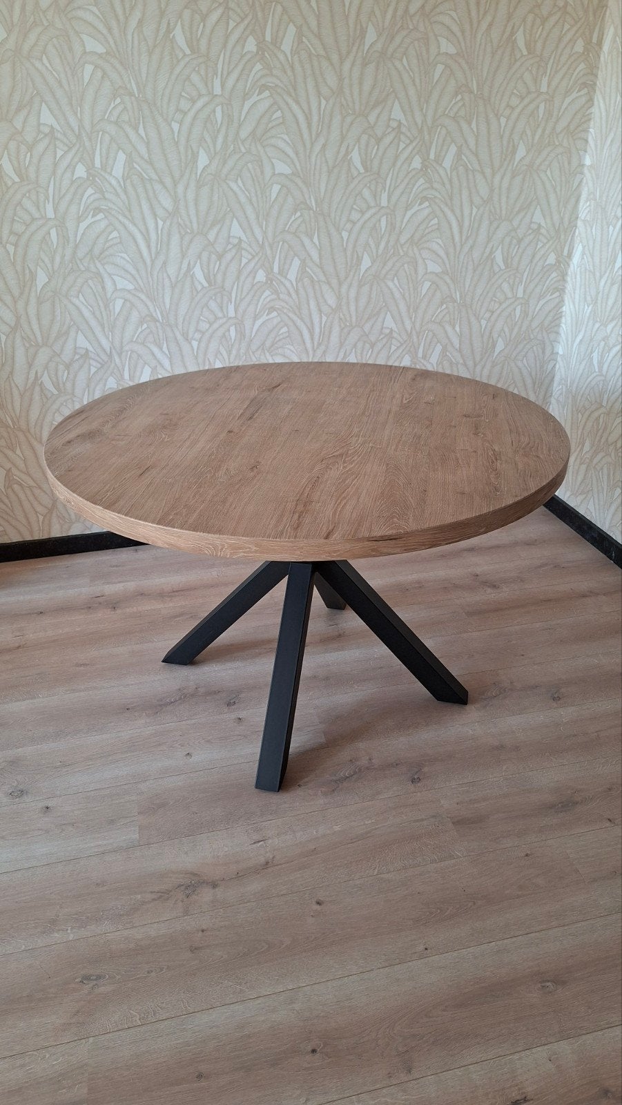 Eettafel Bressano kwantum, Huis en Inrichting, Ophalen, Rond, 75 cm of meer, 60 cm of meer