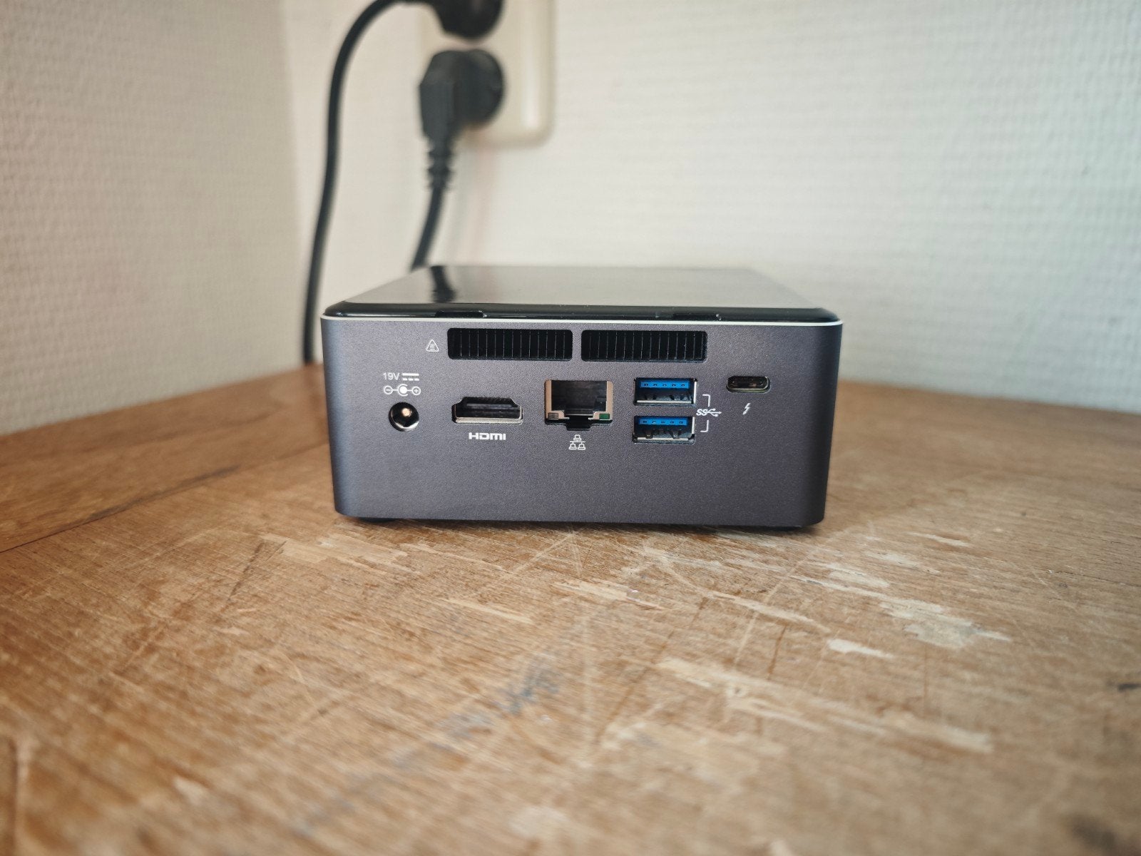 Intel NUC7i7BNH i7 7567U 16GB DDR4 500GB SSD W11, Computers en Software, ., Intel NUC, Ophalen of Verzenden, Zo goed als nieuw