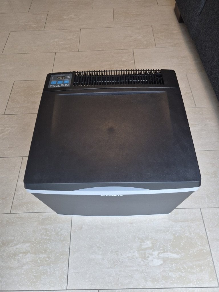 Dometic B40D/CK-40D Hybrid koelbox – 40 liter – 12V / 230V, Ophalen, Zo goed als nieuw, Koelbox, Compressor
