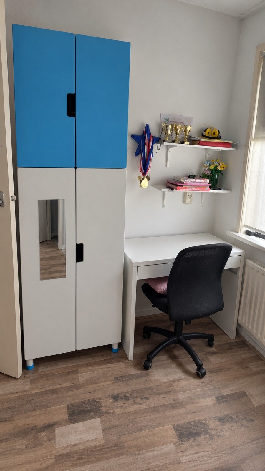 Complete IKEA kinderkamer / tienerkamer, Ophalen