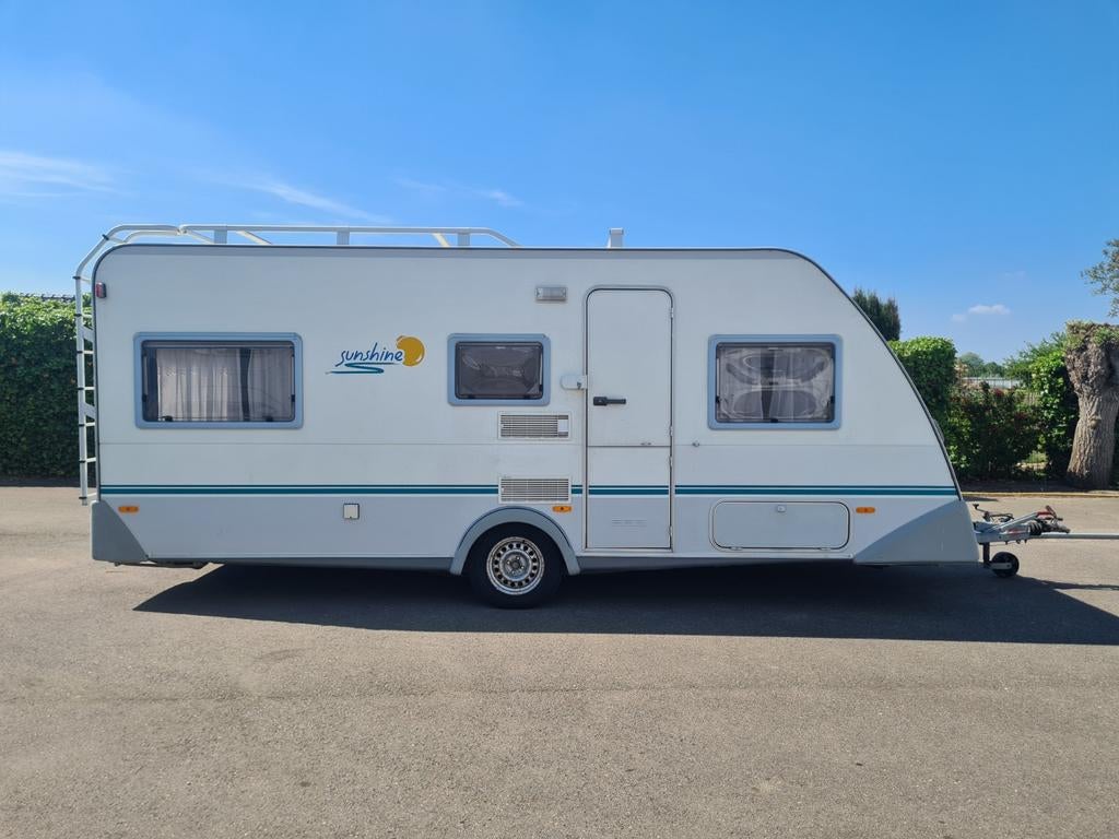 Eifelland Sunshine 500 ( incl. stallingsmogelijkheid ), Caravans en Kamperen, Caravans, Rondzit, Bedrijf, 750 - 1000 kg, Eifelland