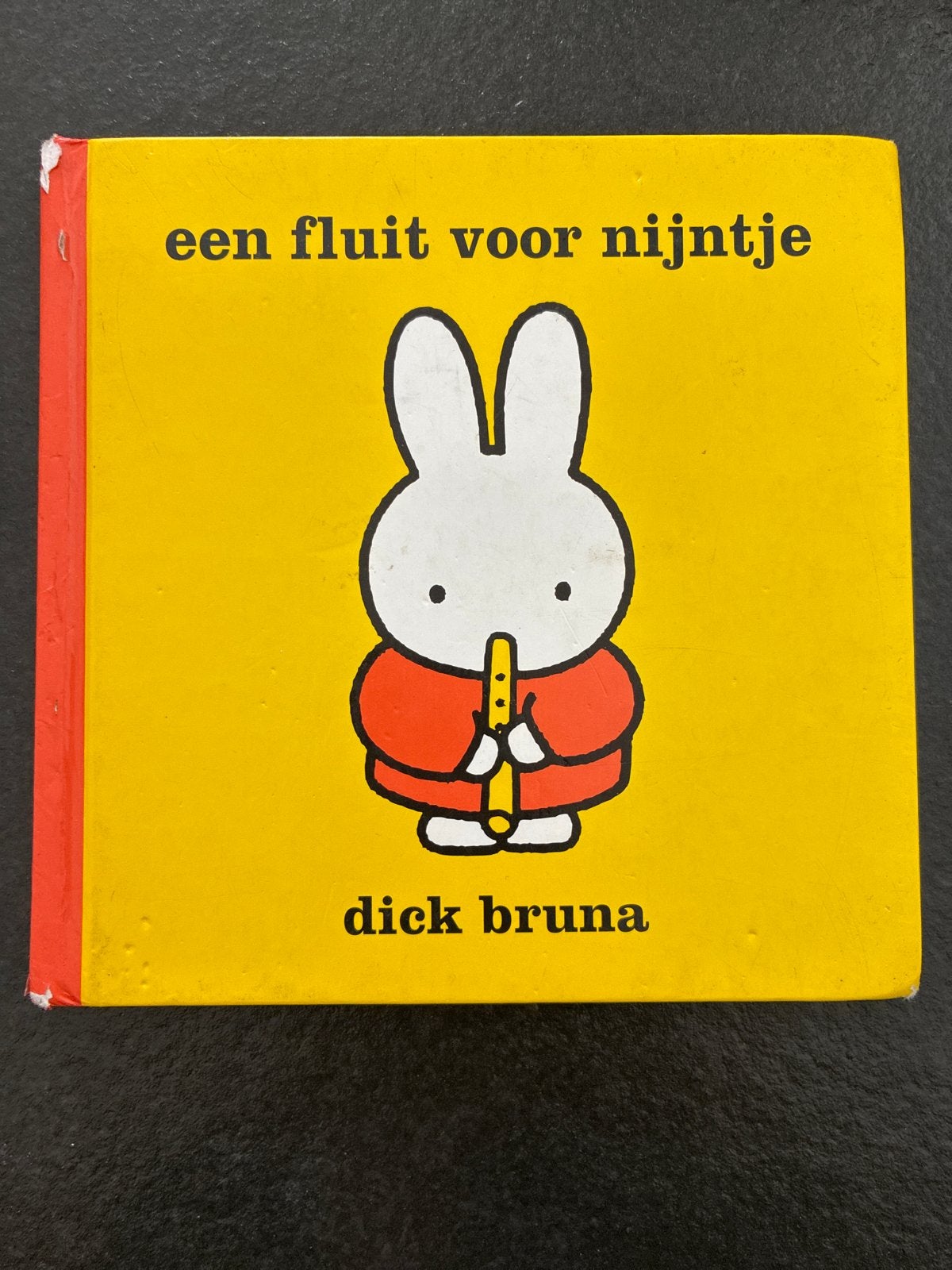 Een fluit voor nijntje - Dick Bruna, Ophalen of Verzenden, Gelezen, 2 tot 3 jaar