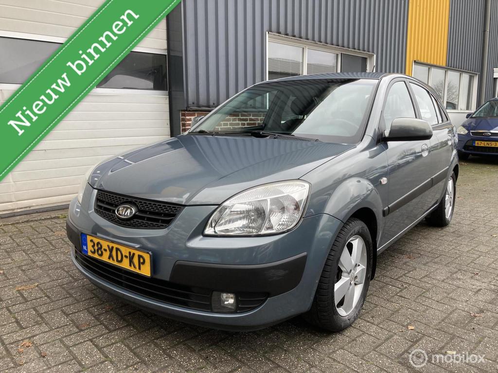 Kia Rio 1.4 X-tra NETTE AUTO!, Auto's, Kia, Bedrijf, Te koop, Rio, ABS, Airbags, Airconditioning, Alarm, Boordcomputer, Centrale vergrendeling