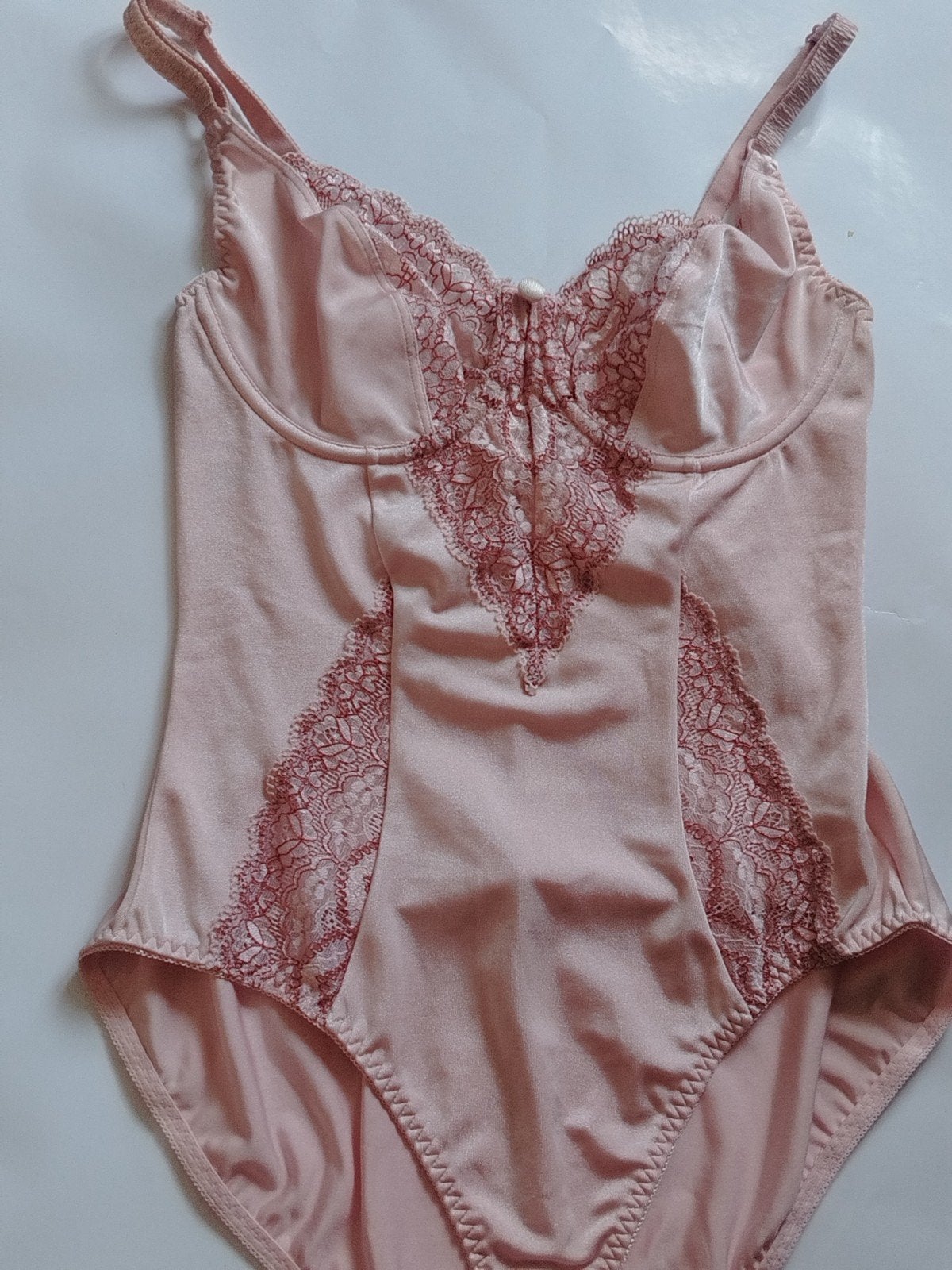 Nieuwe Roze Body After Eden met Kant - Maat S, Ophalen of Verzenden, Roze, Body of Korset