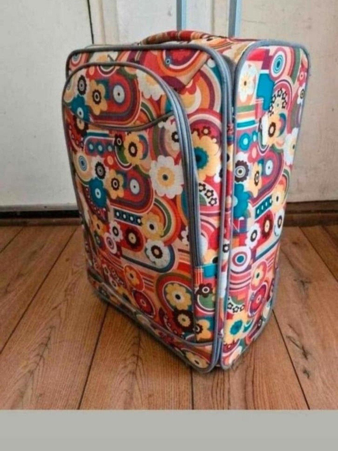 Te koop, LTV merk Reiskoffer/Baggage met 2 groot stevige wie, Ophalen