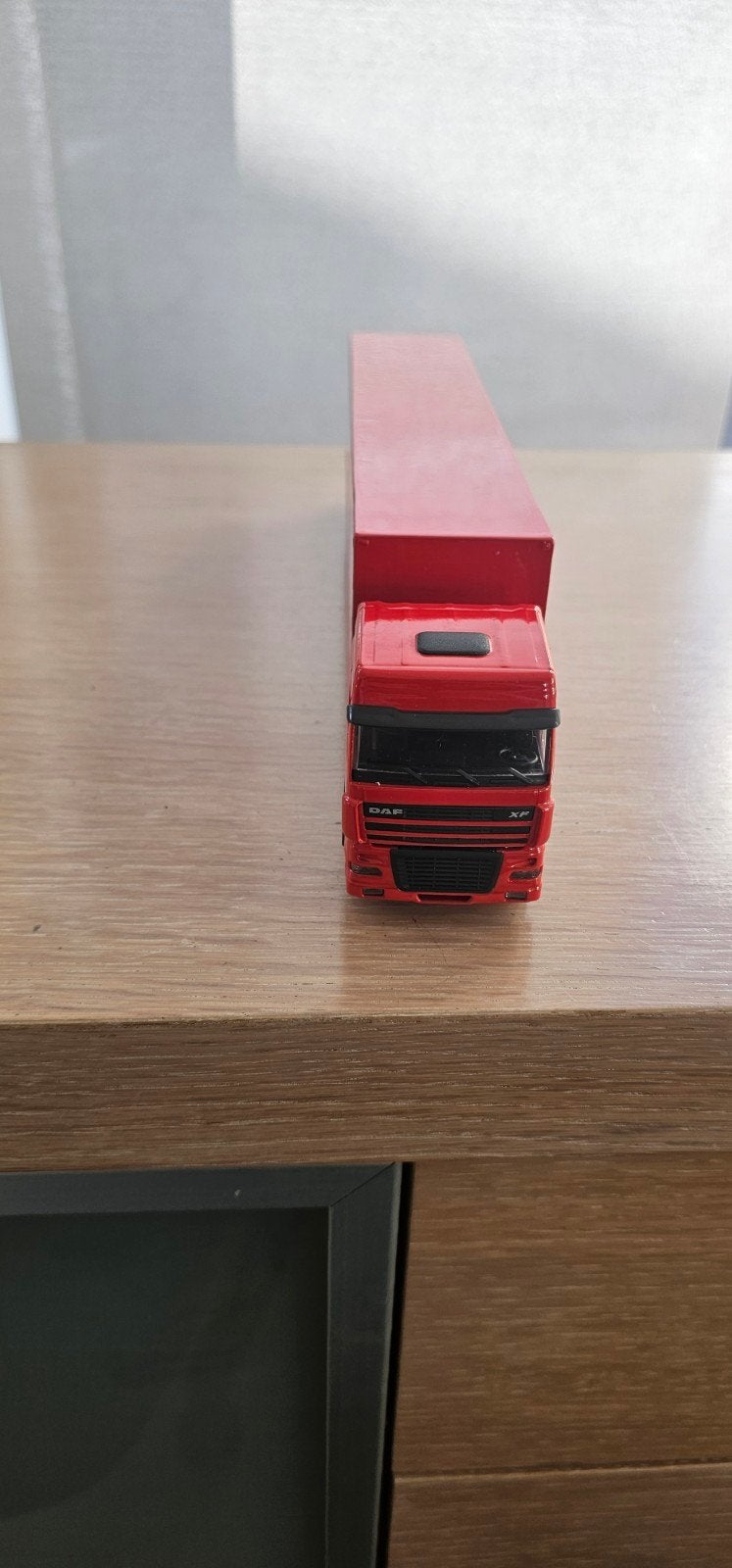 TE KOOP MOOI LIONTOYS DAF 95 XF COCA COLA SCHAAL1:50

SCHAAL, Ophalen of Verzenden, Zo goed als nieuw, Bus of Vrachtwagen, Lion Toys