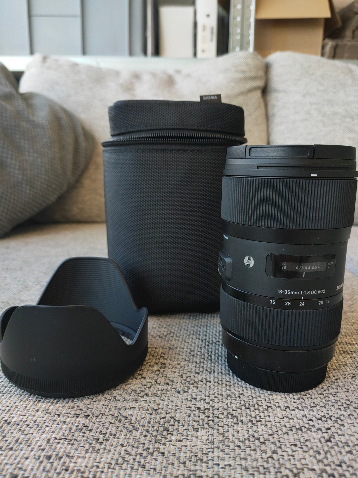 Sigma Art 18-35mm f/1.8 DC HSM Lens Canon EF-mount, Audio, Tv en Foto, Fotografie | Lenzen en Objectieven, Ophalen, Beschermhoes/tas
