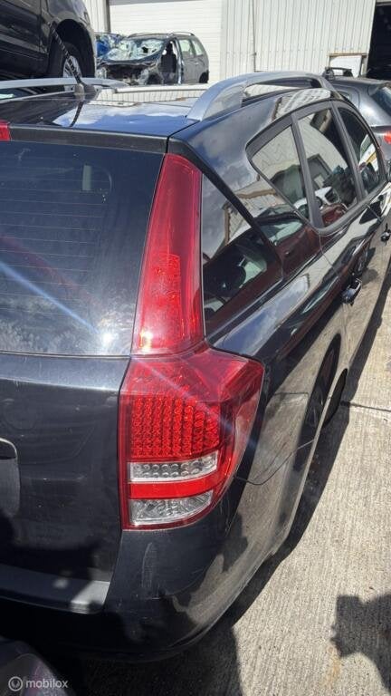 Achterlicht rechts Kia cee'd I ('07-'12), Ophalen of Verzenden, Kia, Gebruikt, Kia