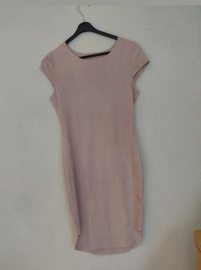 Lulu Love  lichtRoze Jurk Maat M, Kleding | Dames, Maat 38/40 (M), Ophalen of Verzenden, Zo goed als nieuw, Lulu Love