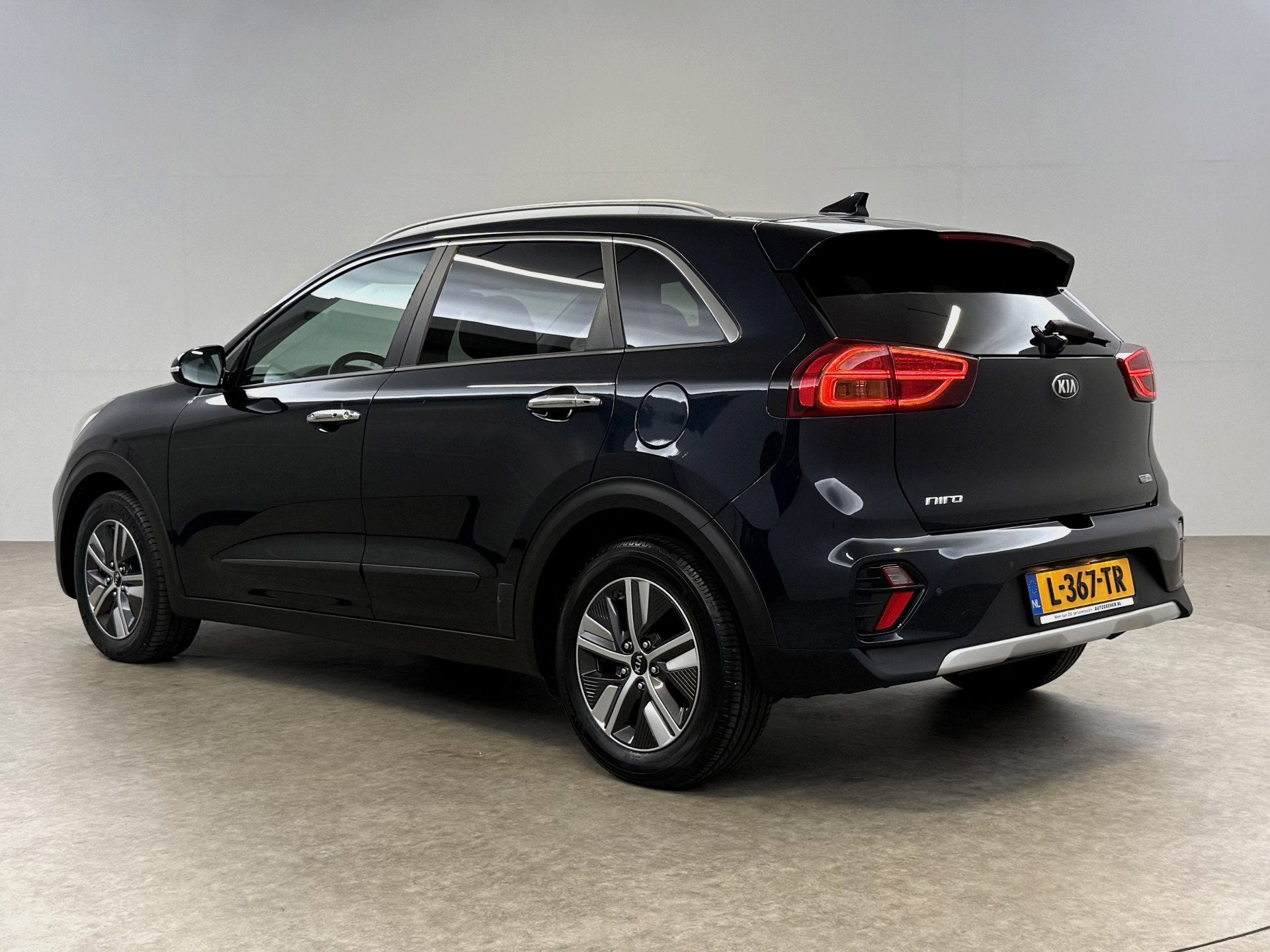 Kia Niro 1.6 GDi Hybrid DynamicPlusLine | Camera | Virtual |, Gebruikt, Euro 6, Blauw, 1390 kg