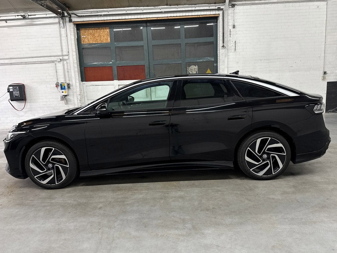 Volkswagen ID.7 Pro Limited Edition 77 kWh | Harman Kardon |, Auto's, Volkswagen, Automaat, Gebruikt, Beige, Zwart