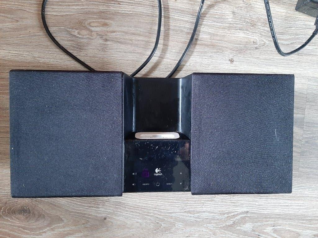 Logitech AudioStation Model: S-0217B apple, Computers en Software, Apple iPads, Overige modellen, Zwart, Zo goed als nieuw, 16 GB