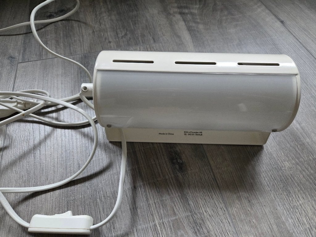 Wit bedlampje / wandlampje Ikea, Ophalen, Bedlamp, IKEA, Zo goed als nieuw
