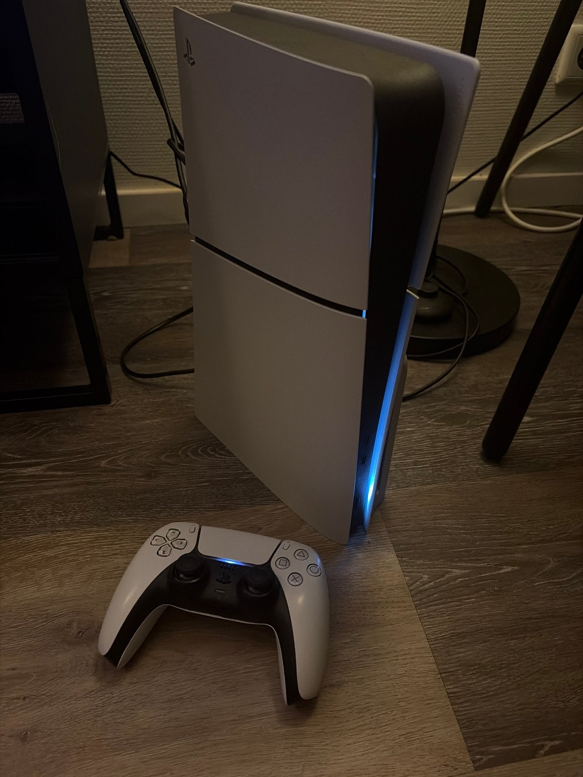 Playstation 5 met controller - Zo goed als nieuw, Spelcomputers en Games, Spelcomputers | Sony PlayStation 5, Ophalen of Verzenden