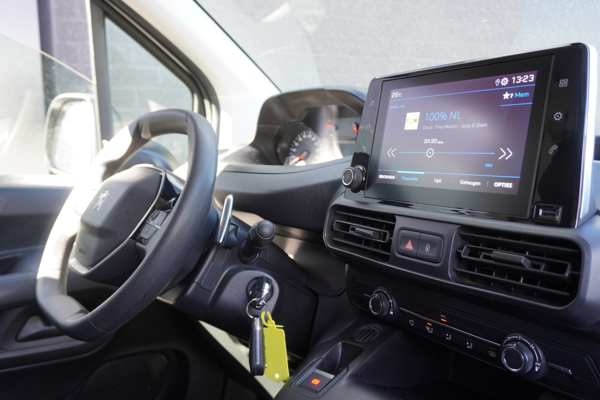 Peugeot Partner 1.5 BlueHDI 130PK Automaat EURO 6 - Airco -, Stof, Gebruikt, Origineel Nederlands, Bedrijf