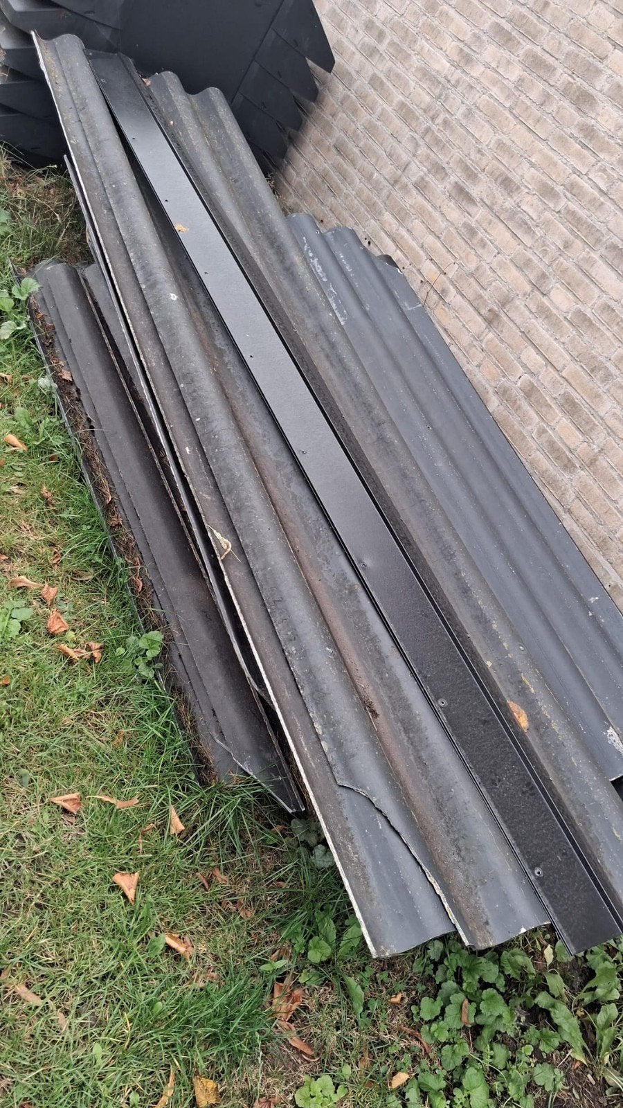 Gratis af te halen dakplaten, Ophalen, Steen of Klei, 15 m² of meer