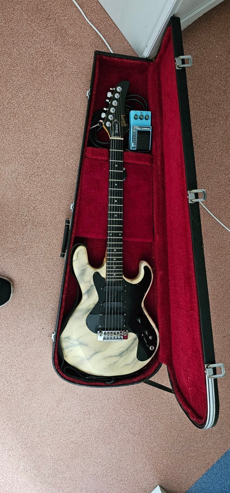 Gibson Gitaar met Ibanez Super Chorus pedaal en accessoires, Ophalen, Gebruikt, Solid body, Gibson