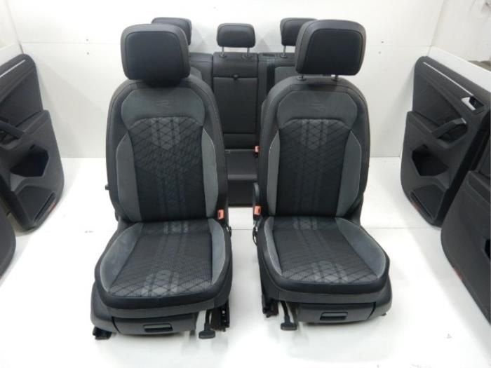 VW Tiguan 5NA Facelift R-Line Interieur Alcantara Stof Leer, Auto-onderdelen, Interieur en Bekleding, Ophalen of Verzenden, Gebruikt