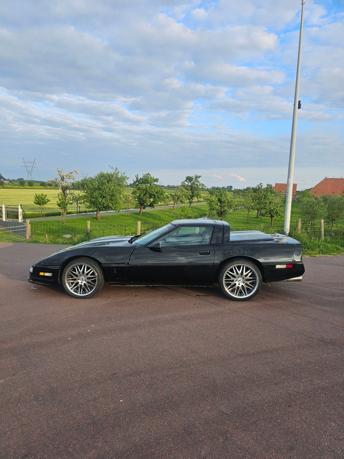 Chevrolet Corvette C4 Convertible K6 75500km 1985 Oldtimer, Auto's, Chevrolet, 249 pk, Leder en Stof, Zwart, Corvette