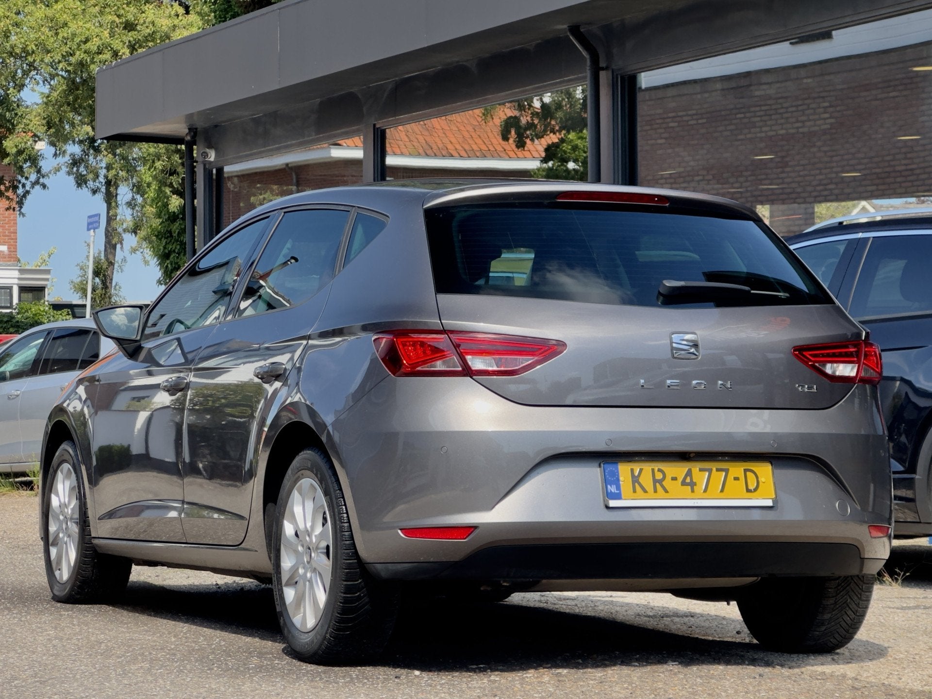 SEAT Leon 1.4 Eco TSI 150 PK STYLE CONNECT NAVI CAMERA AIRCO, Auto's, Seat, 1141 kg, Gebruikt, Euro 6, 4 cilinders