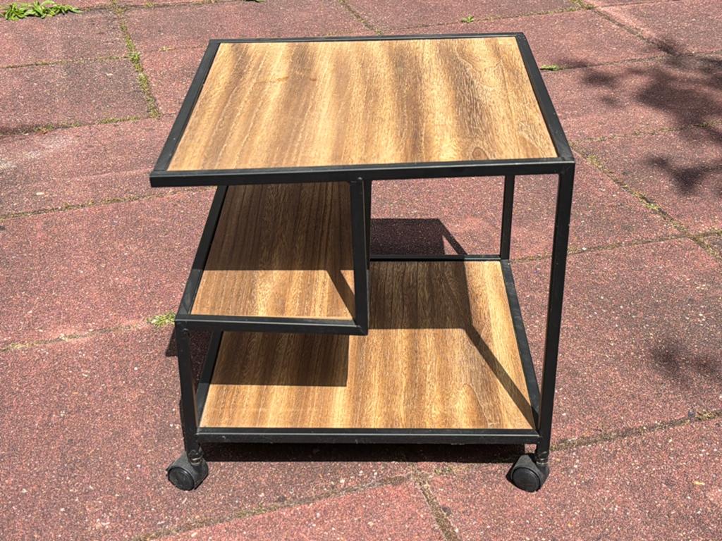 Bijzettafel met wieltjes - industrieel design, Ophalen, Minder dan 45 cm, Minder dan 55 cm, Gebruikt