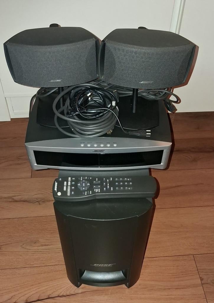 Bose Lifestyle Home Entertainment Systeem serie 3, Audio, Tv en Foto, Home Cinema-sets, Gebruikt, 2.1-systeem, 70 watt of meer