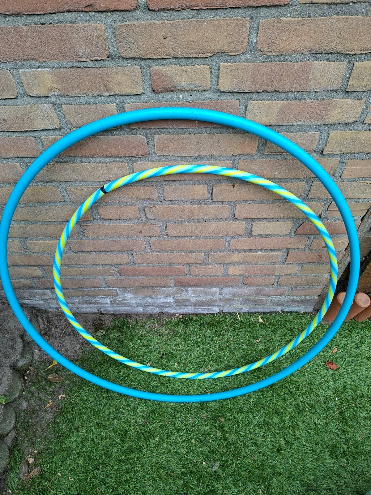 Hoepels, Ophalen