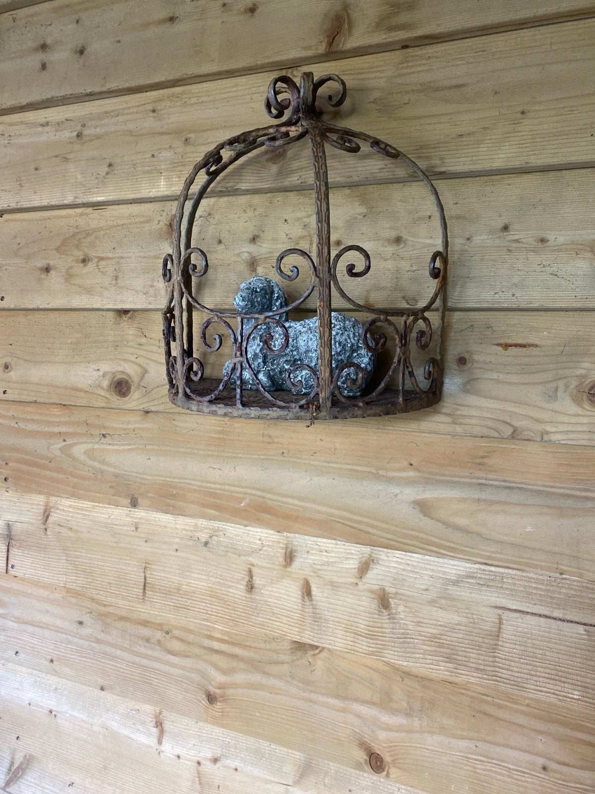 Decoratieve vogelkooi van metaal met ornamenten, Ophalen of Verzenden, Gebruikt