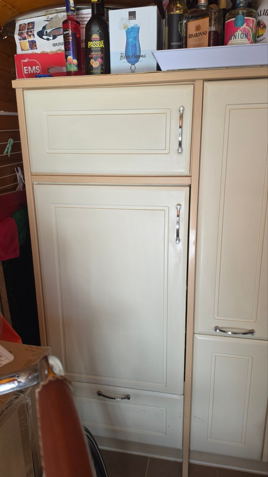 keuken met wasbak, Ophalen, Gebruikt, Crème