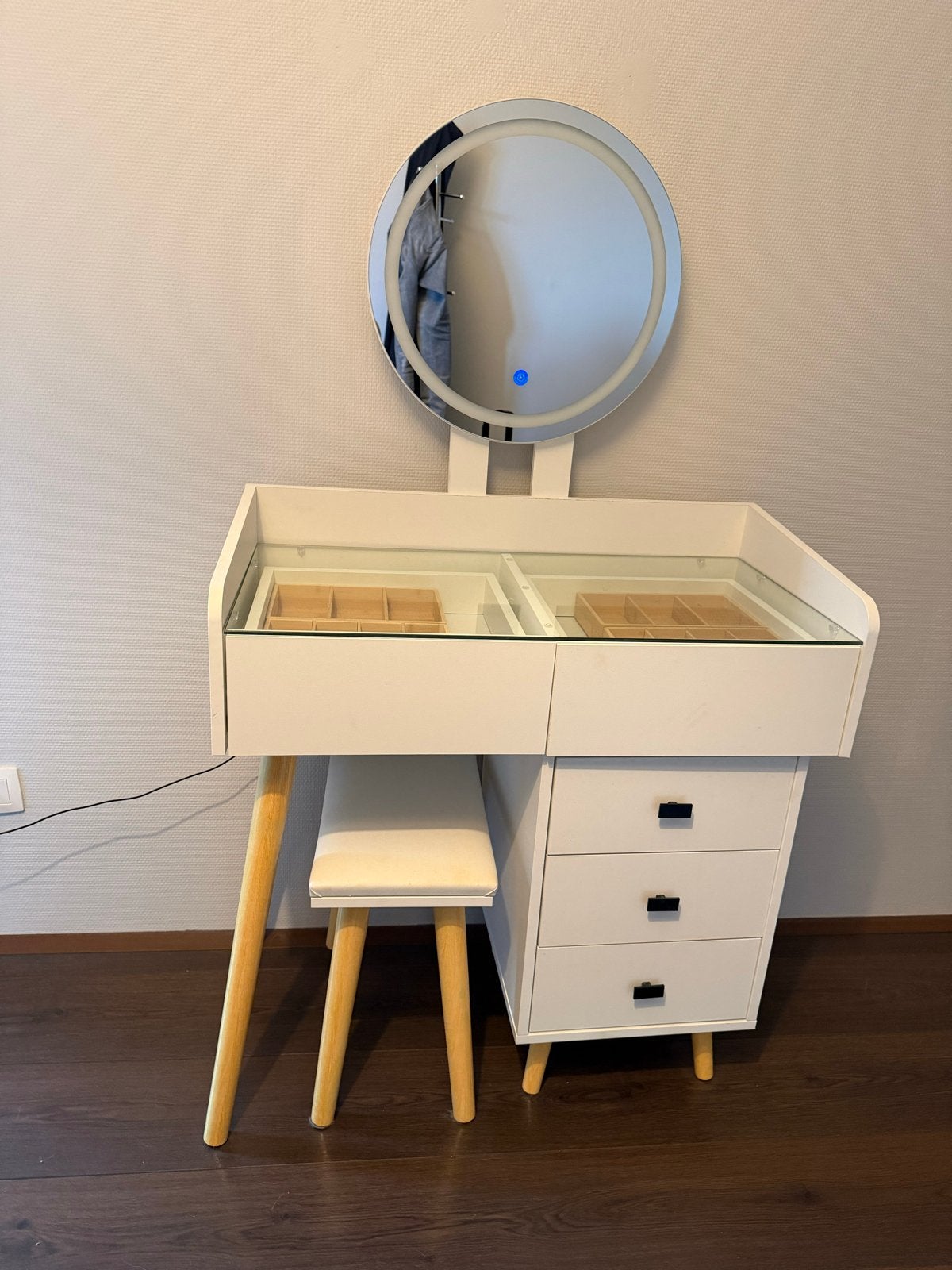 Make-up tafel met LED spiegel en krukje, Ophalen, Gebruikt, 100 tot 150 cm, 50 tot 100 cm