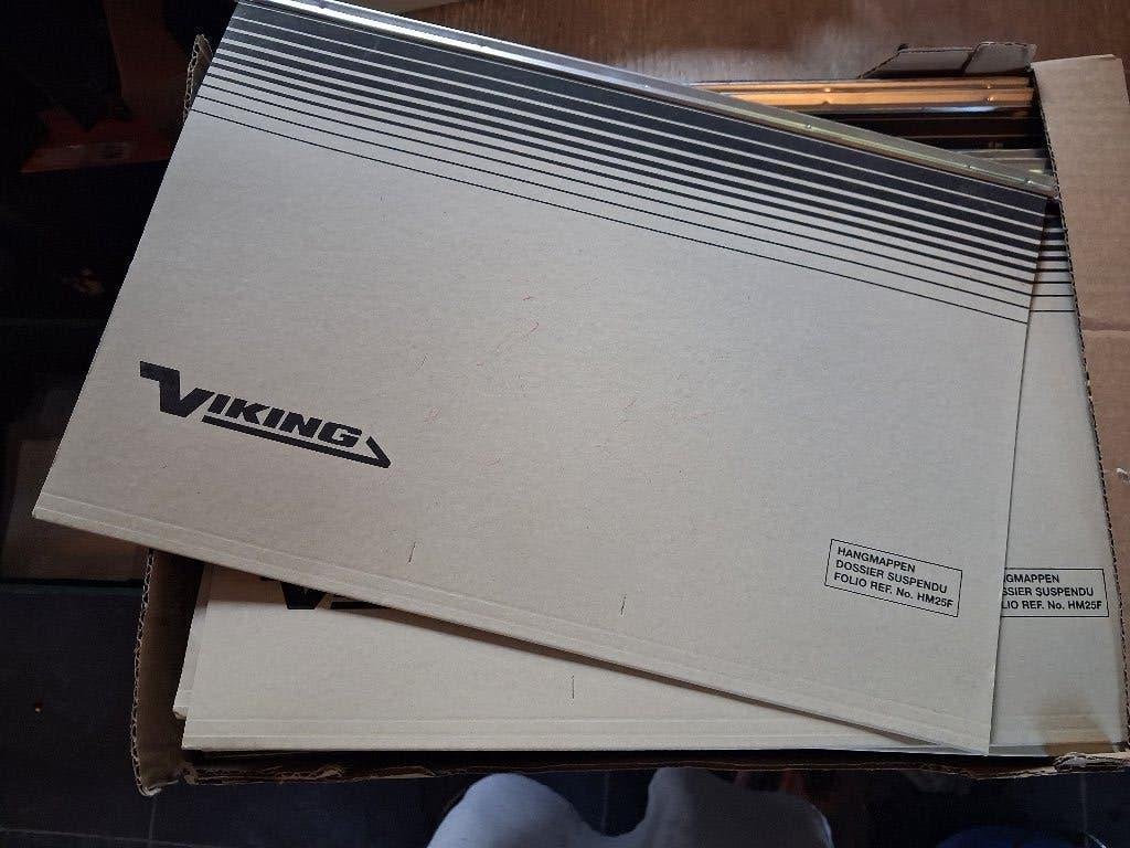 Hangmappen folio per 100 stuks 40 euro, Archief en Opbergen, Ophalen of Verzenden, Nieuw zonder verpakking, Kast