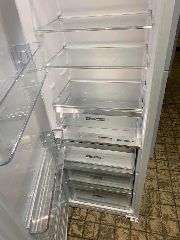 Inbouw koelkast whirlpool, Ophalen of Verzenden, Zo goed als nieuw