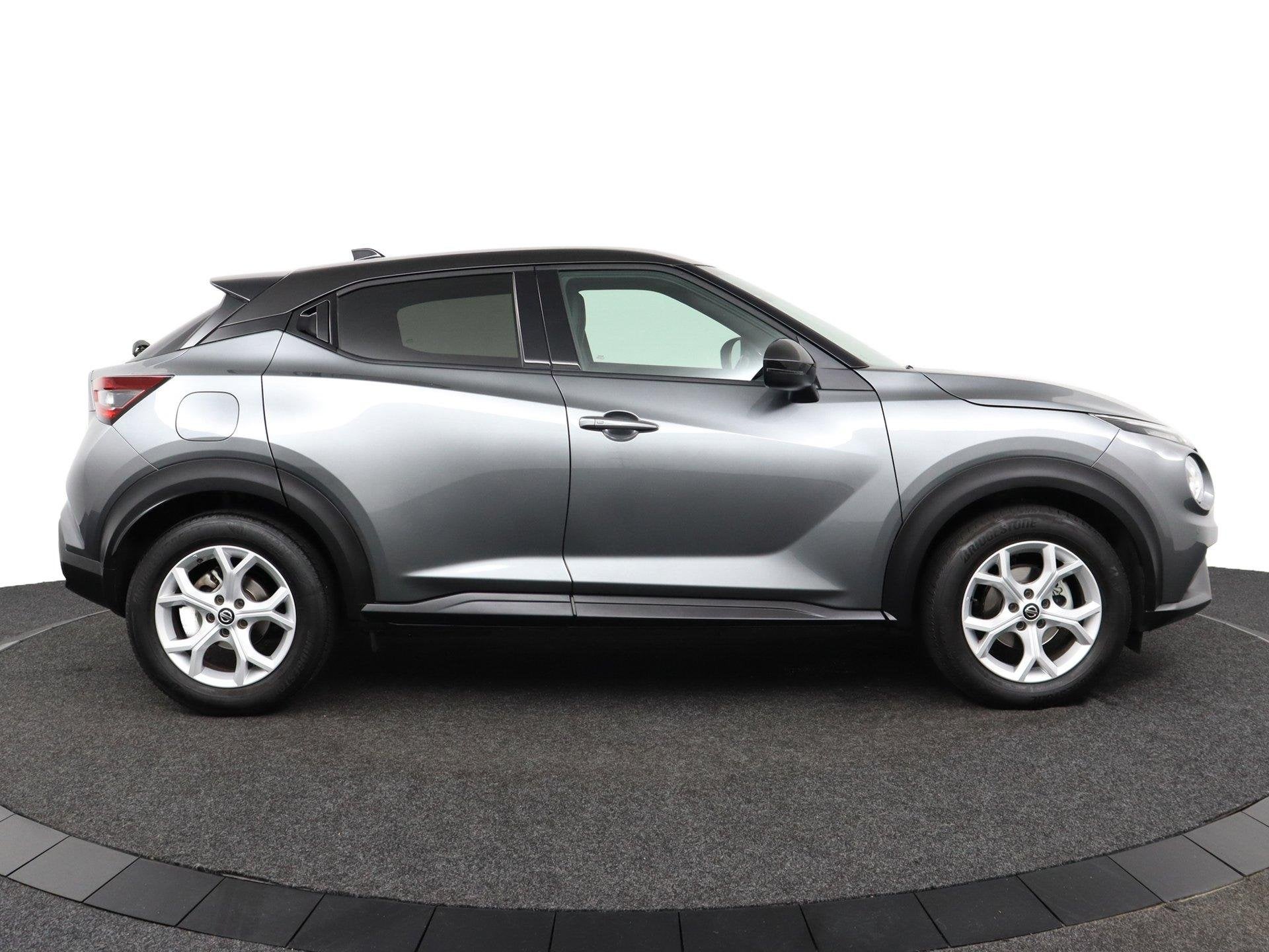 Foto 11 van Nissan Juke 1.0 DIG-T N-Connecta Automaat | Apple Carplay/An