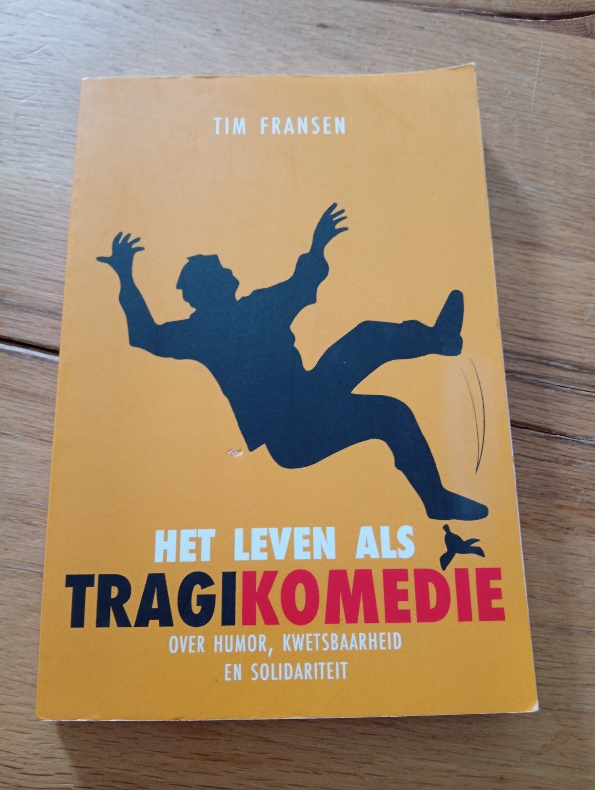 Het Leven als Tragikomedie - Tim Fransen, Ophalen of Verzenden, Zo goed als nieuw, Tim Fransen, Anekdotes en Observaties