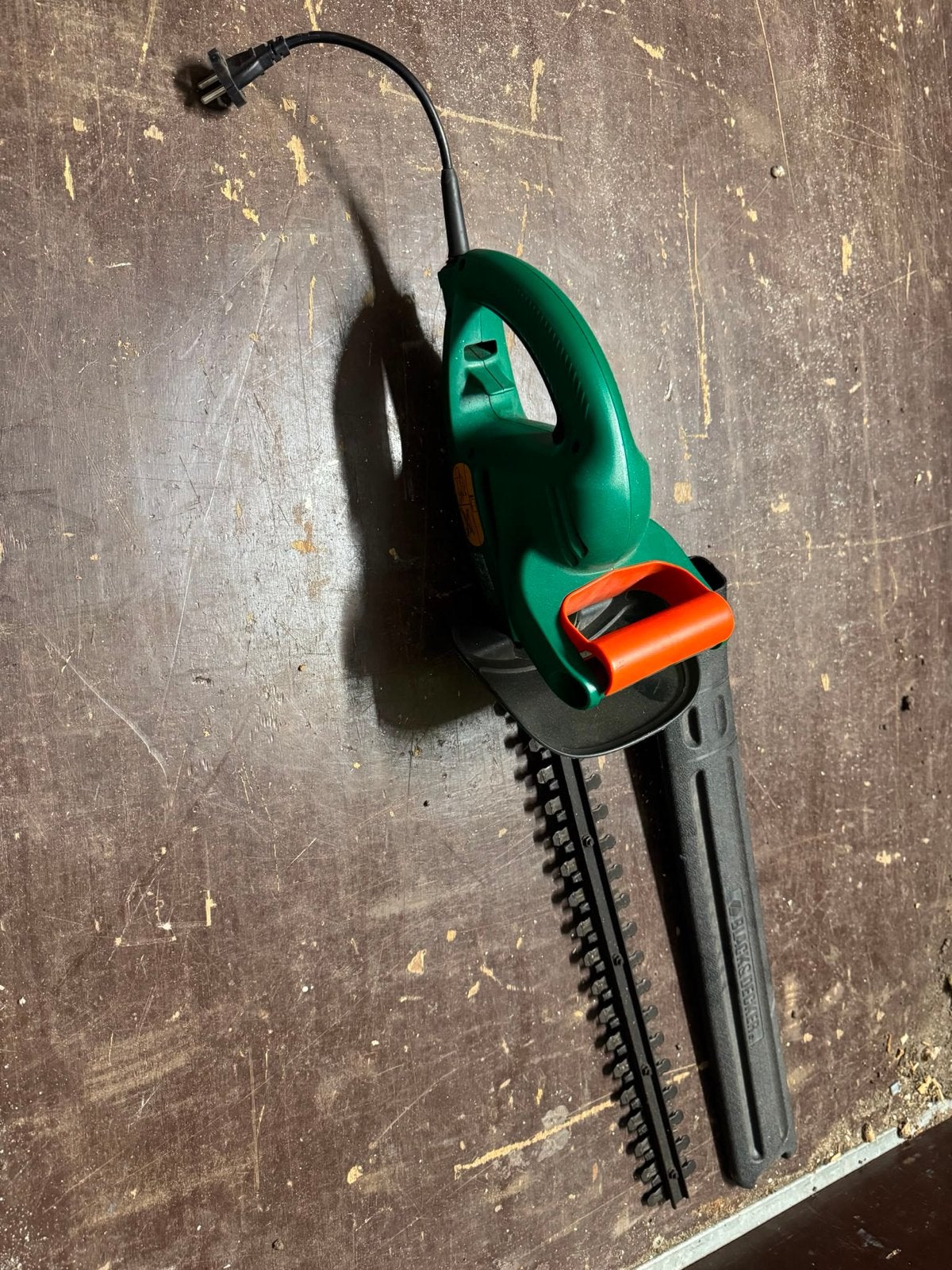 Black & Decker GT350 elektrische heggenschaar 400W, Ophalen, Gebruikt, Elektrisch