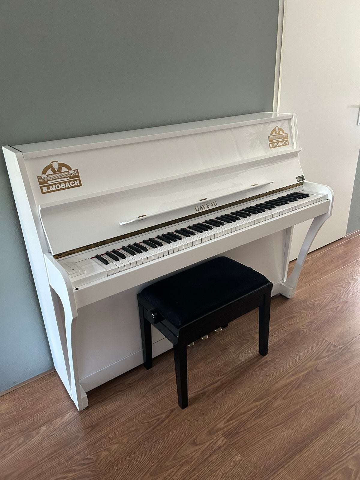 Hoogglans Wit Gaveau Piano - 145x53x112 cm, Ophalen, Gebruikt, Wit, Piano