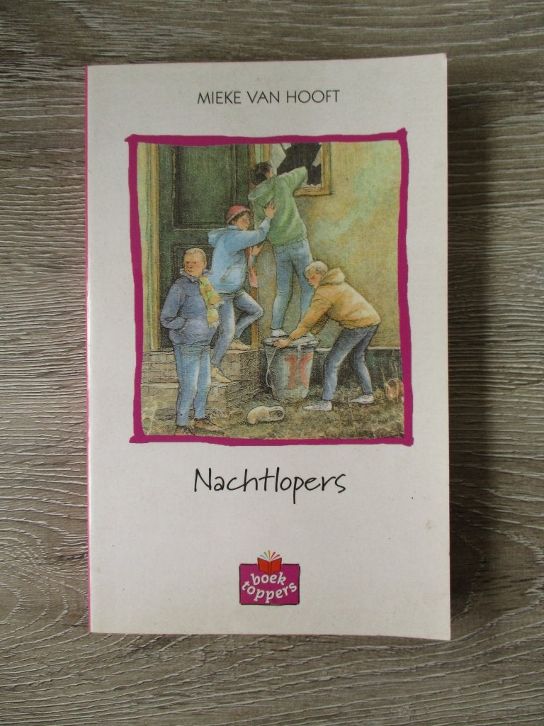 Nachtlopers - Miekevan Hooft, Ophalen of Verzenden, Gelezen, Fictie algemeen